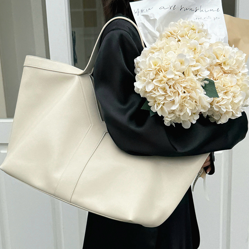 Bolsos de Cuero Genuino de Mar - Luxury Bags Reseller reseña y precio