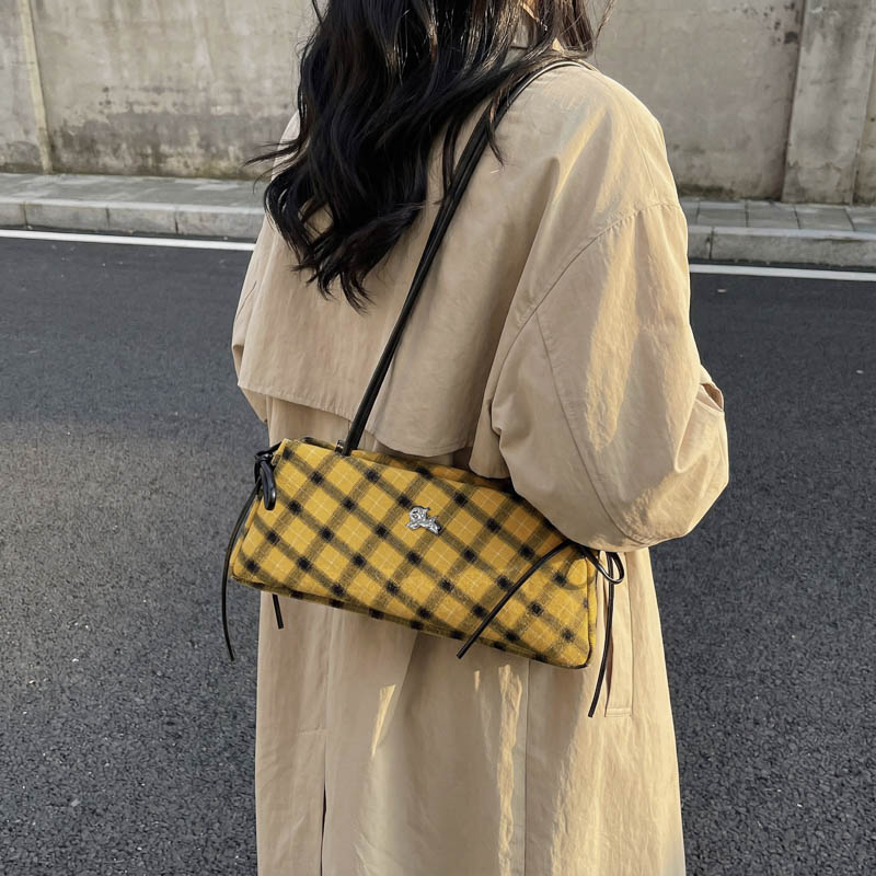 Bolsos de Mano de Microfibra a - Luxury Bags Affordable reseña y precio