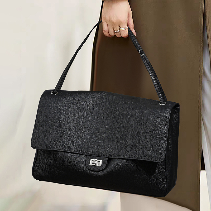 Bolsos de Hombro de Cuero Genu - Luxury Bags With Silver Hardware reseña y precio