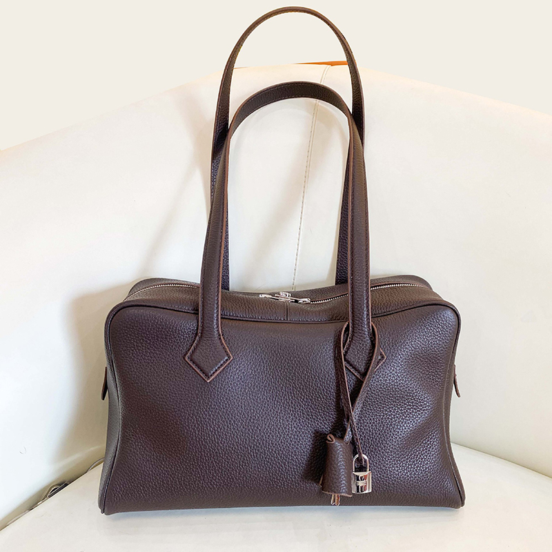 Bolsos de Mujer de Cuero Genui - Luxury Bags With Silver Hardware reseña y precio
